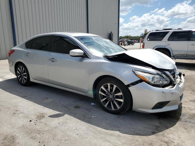 Photo 3 VIN: 1N4AL3AP3HC205403 - NISSAN ALTIMA 