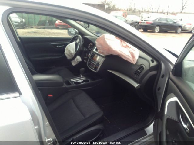 Photo 4 VIN: 1N4AL3AP3HC225229 - NISSAN ALTIMA 