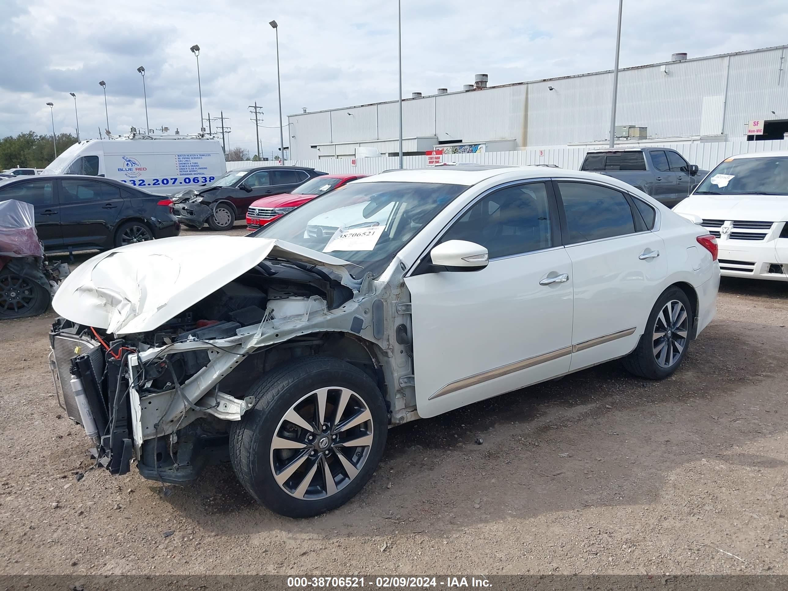 Photo 1 VIN: 1N4AL3AP3HC255119 - NISSAN ALTIMA 