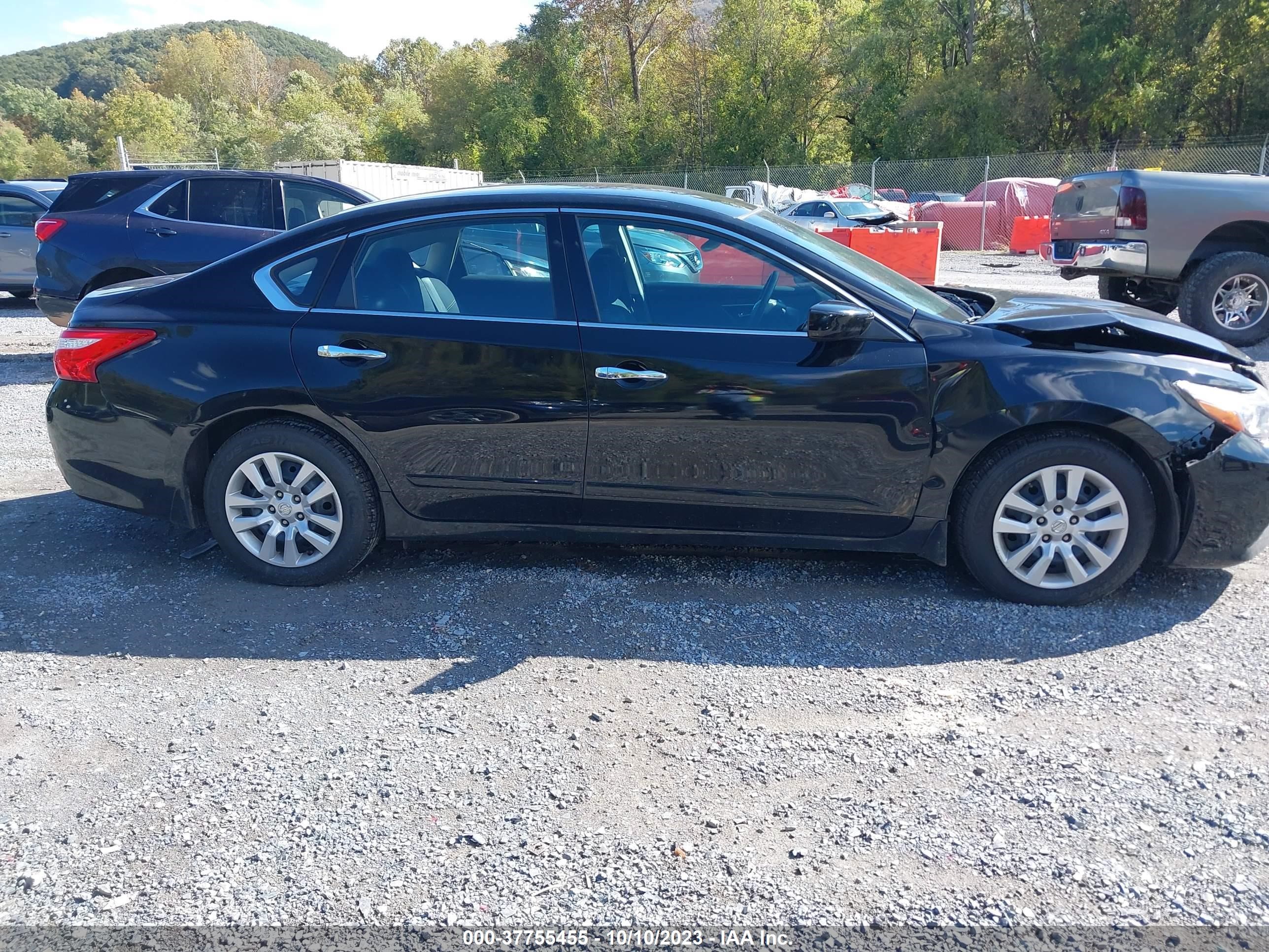 Photo 12 VIN: 1N4AL3AP3HC268582 - NISSAN ALTIMA 