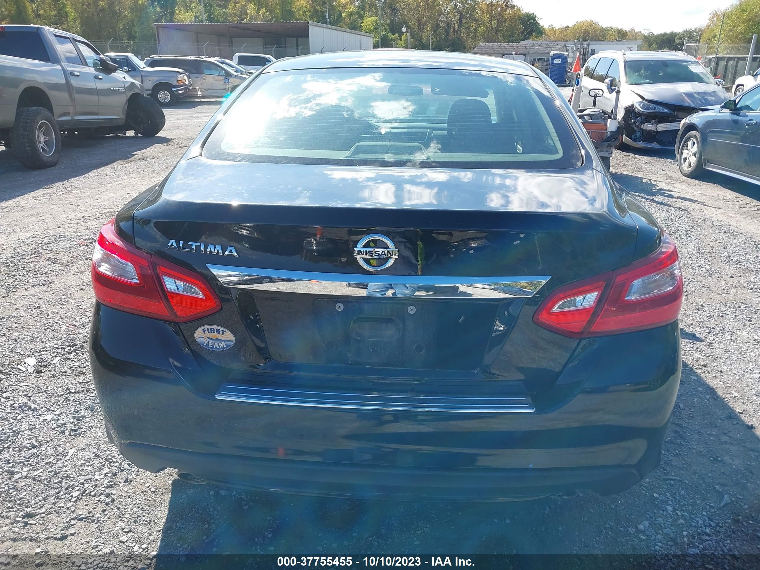 Photo 15 VIN: 1N4AL3AP3HC268582 - NISSAN ALTIMA 