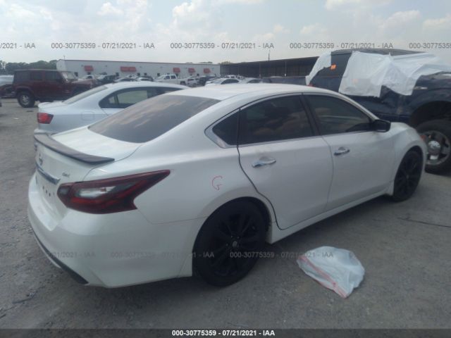 Photo 3 VIN: 1N4AL3AP3HC298343 - NISSAN ALTIMA 