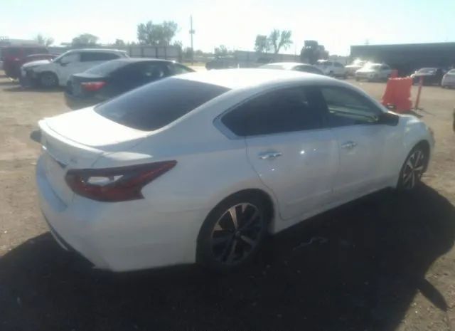 Photo 3 VIN: 1N4AL3AP3HC494007 - NISSAN ALTIMA 