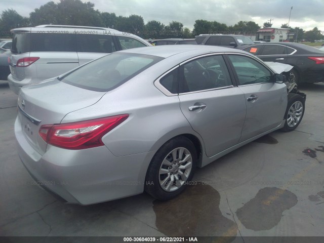 Photo 3 VIN: 1N4AL3AP3HN302685 - NISSAN ALTIMA 