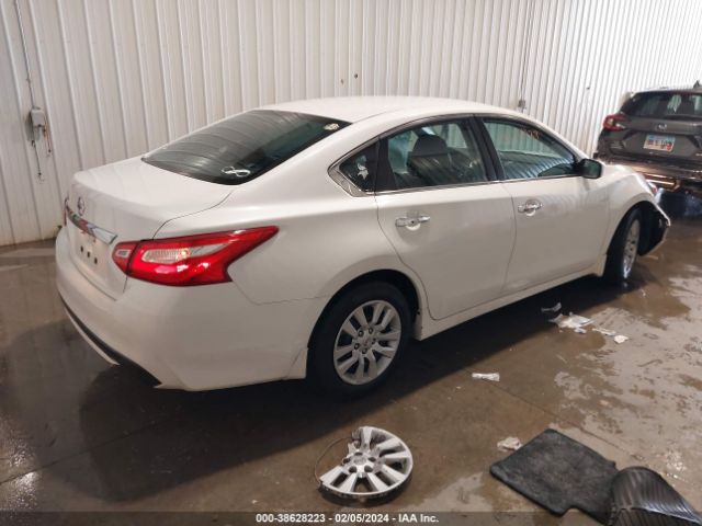 Photo 3 VIN: 1N4AL3AP3HN328767 - NISSAN ALTIMA 