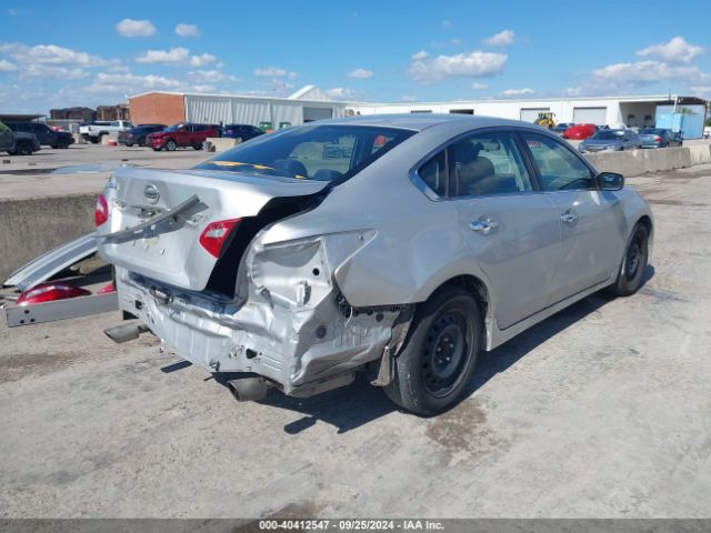 Photo 3 VIN: 1N4AL3AP3HN337369 - NISSAN ALTIMA 