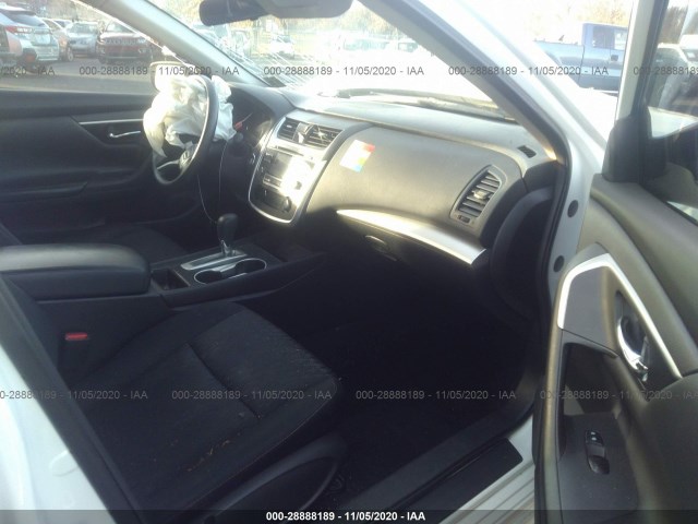 Photo 4 VIN: 1N4AL3AP3HN338585 - NISSAN ALTIMA 