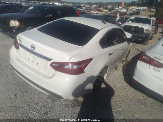 Photo 3 VIN: 1N4AL3AP3JC121118 - NISSAN ALTIMA 