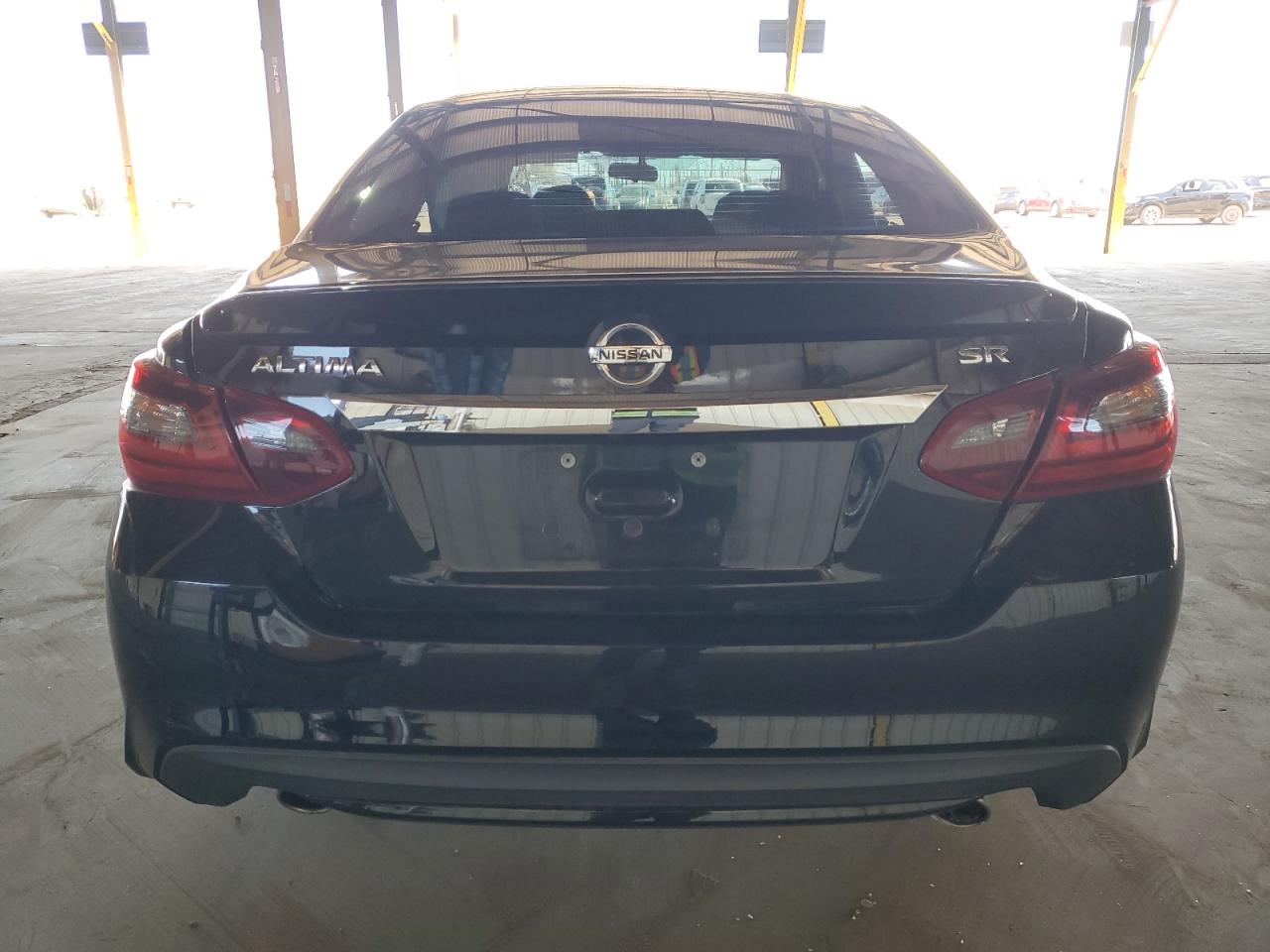 Photo 5 VIN: 1N4AL3AP3JC131373 - NISSAN ALTIMA 