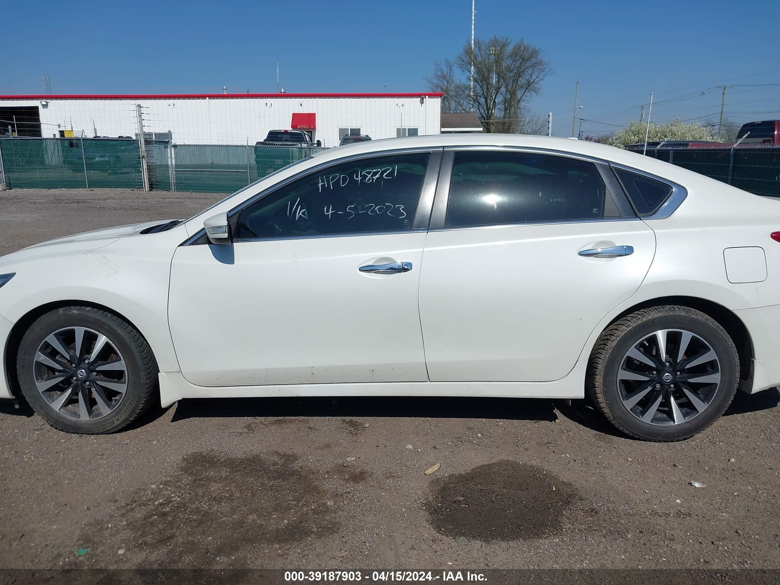 Photo 13 VIN: 1N4AL3AP3JC161408 - NISSAN ALTIMA 