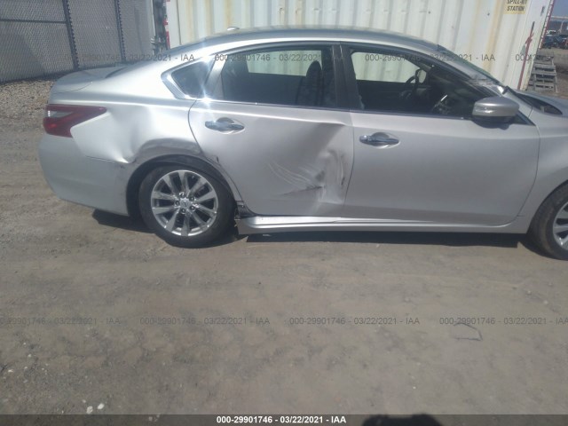 Photo 5 VIN: 1N4AL3AP3JC210865 - NISSAN ALTIMA 