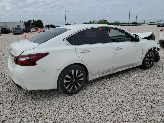 Photo 2 VIN: 1N4AL3AP3JC239475 - NISSAN ALTIMA 