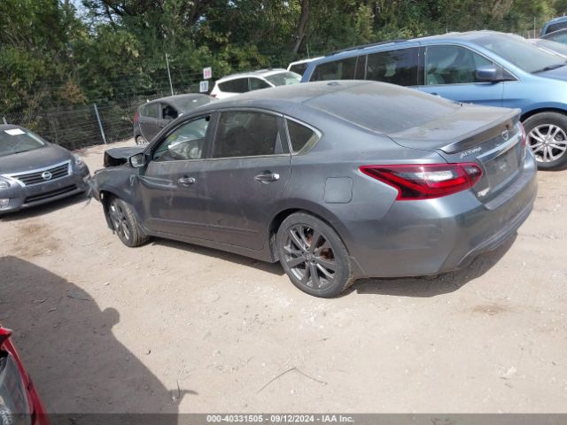 Photo 2 VIN: 1N4AL3AP3JC257068 - NISSAN ALTIMA 