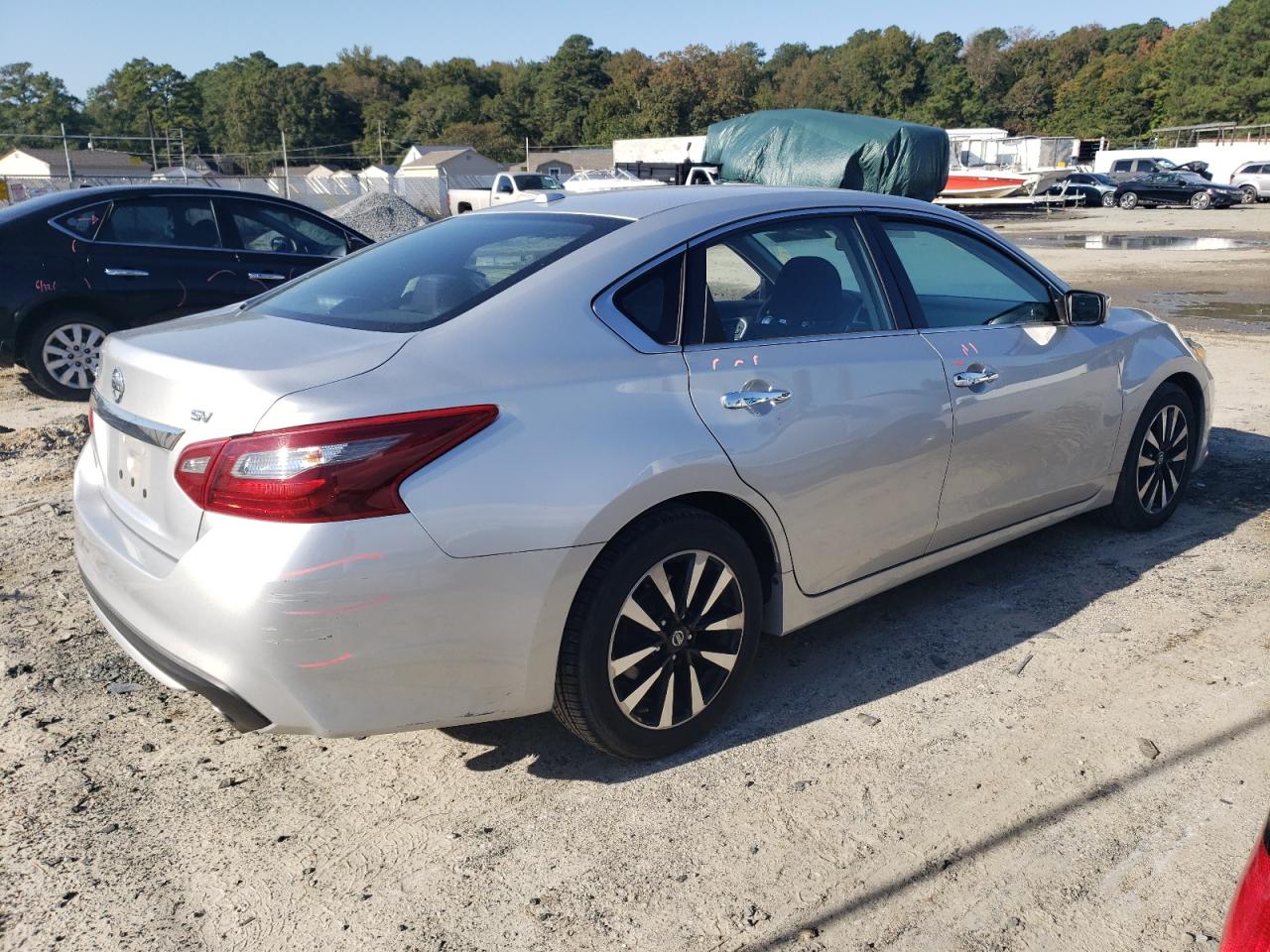 Photo 2 VIN: 1N4AL3AP3JC264425 - NISSAN ALTIMA 