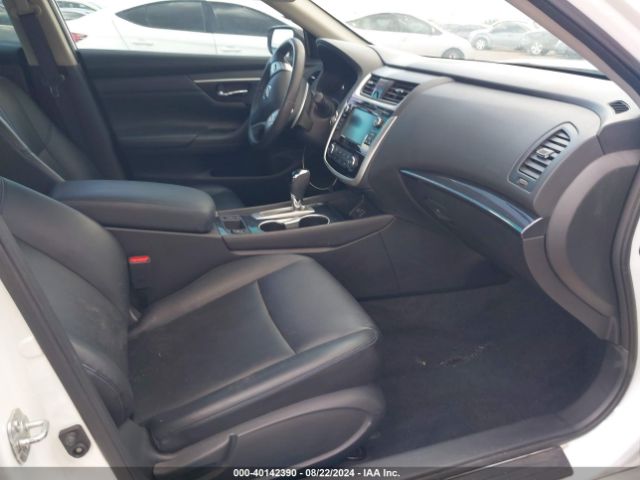 Photo 4 VIN: 1N4AL3AP3JC266370 - NISSAN ALTIMA 