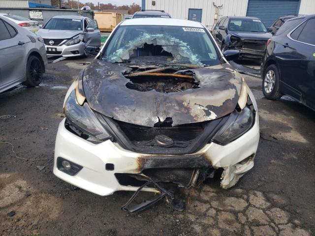 Photo 4 VIN: 1N4AL3AP3JC274632 - NISSAN ALTIMA 