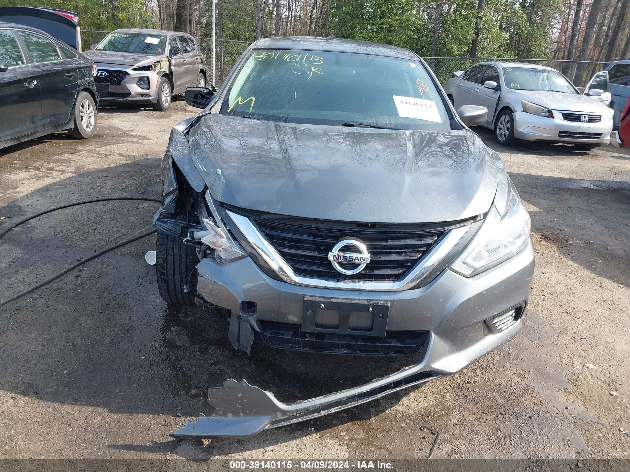 Photo 11 VIN: 1N4AL3AP3JC479044 - NISSAN ALTIMA 