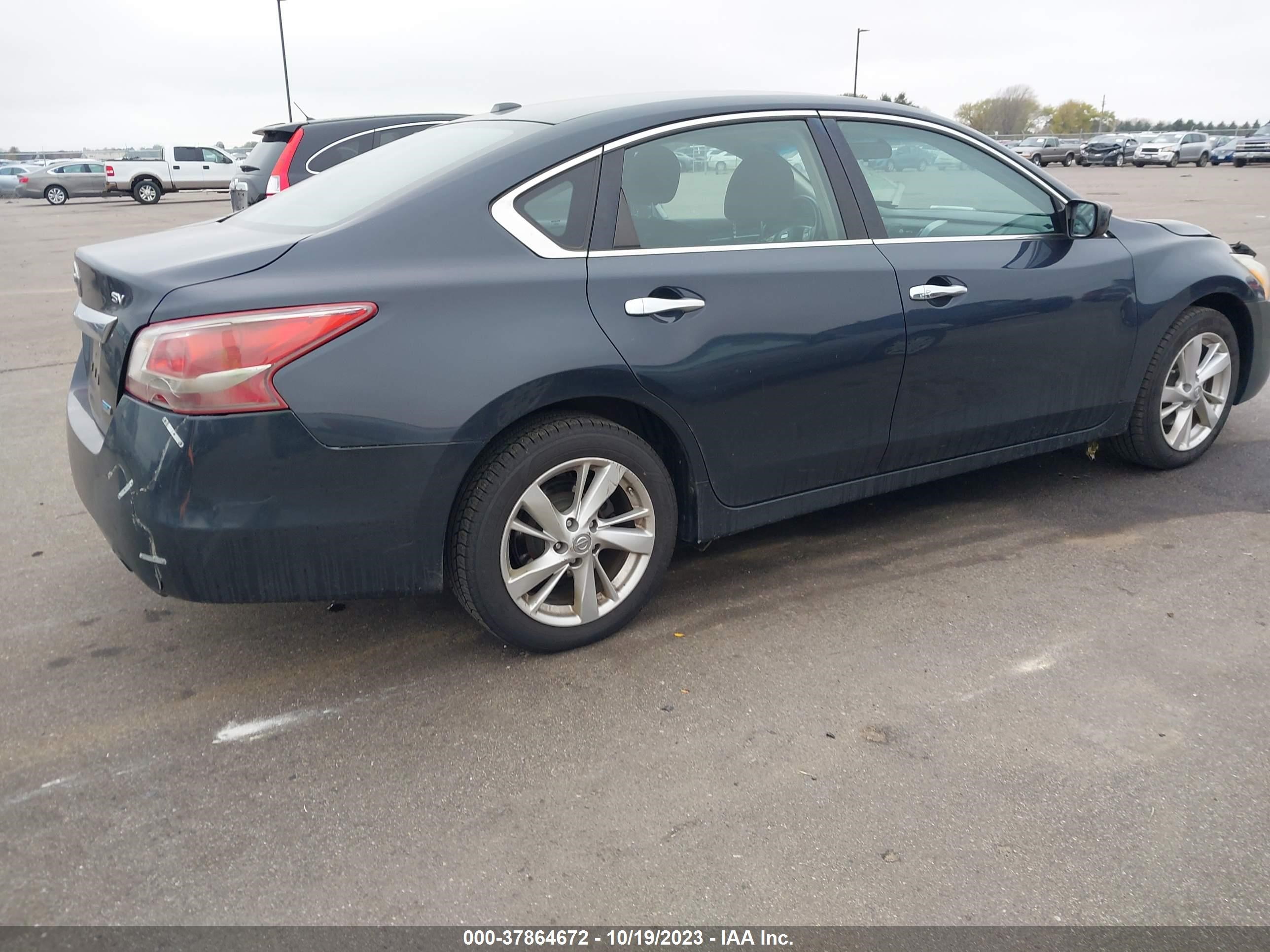 Photo 3 VIN: 1N4AL3AP4DC102050 - NISSAN ALTIMA 