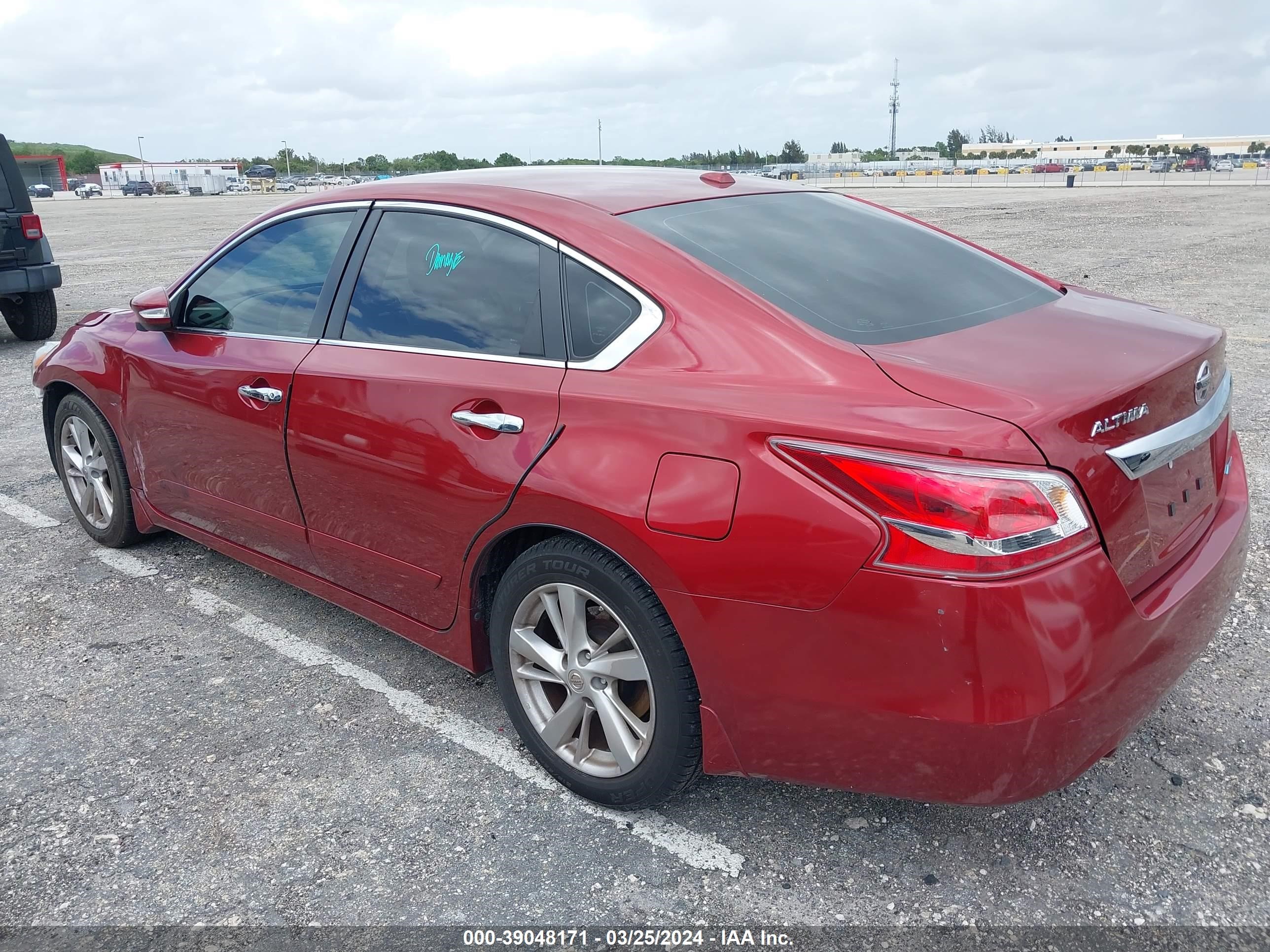 Photo 2 VIN: 1N4AL3AP4DC240865 - NISSAN ALTIMA 