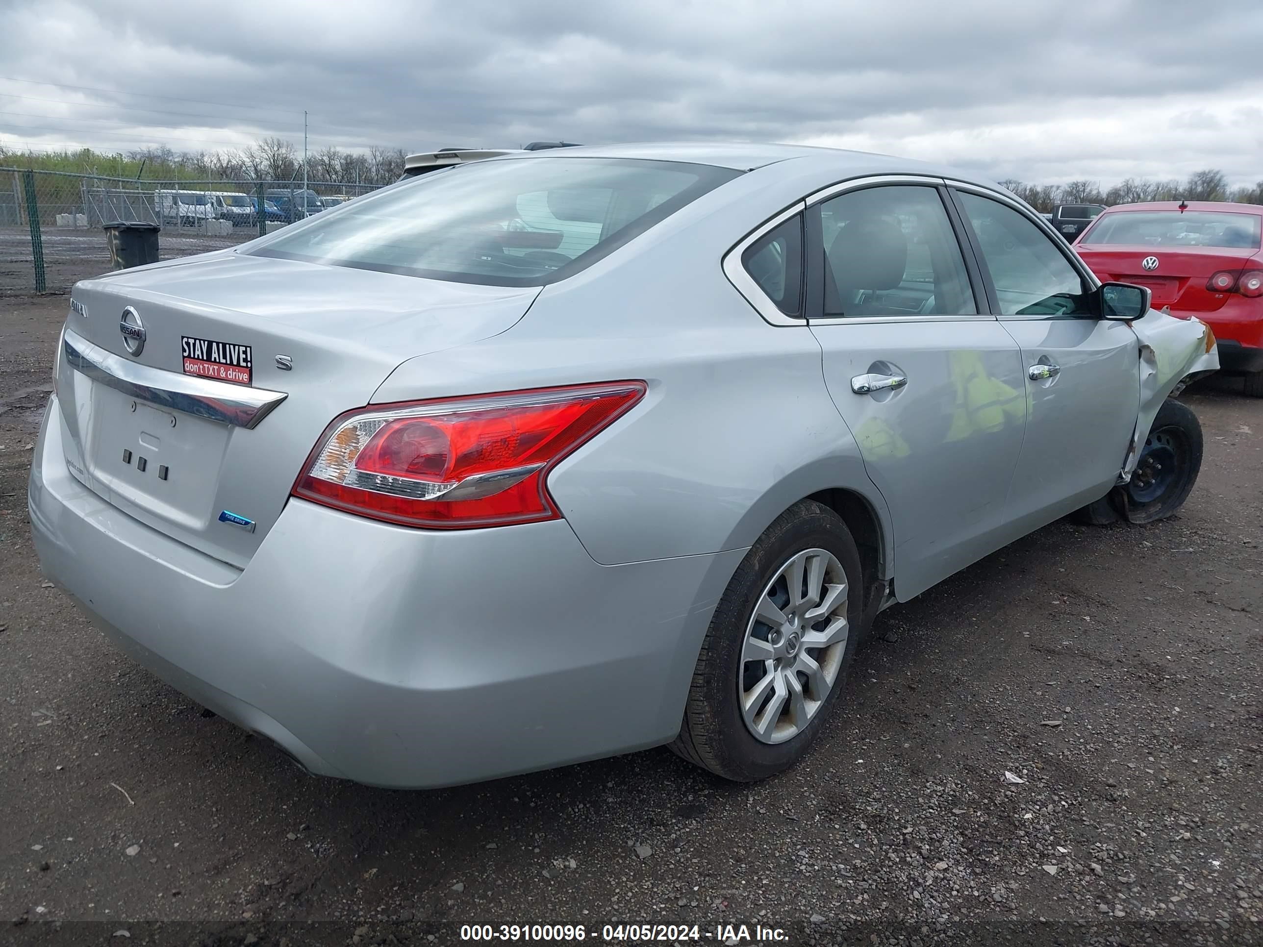 Photo 3 VIN: 1N4AL3AP4DC247735 - NISSAN ALTIMA 