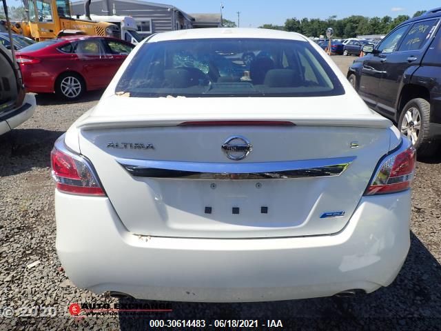 Photo 5 VIN: 1N4AL3AP4EC192057 - NISSAN ALTIMA 