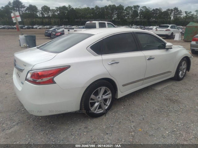 Photo 3 VIN: 1N4AL3AP4EC903966 - NISSAN ALTIMA 