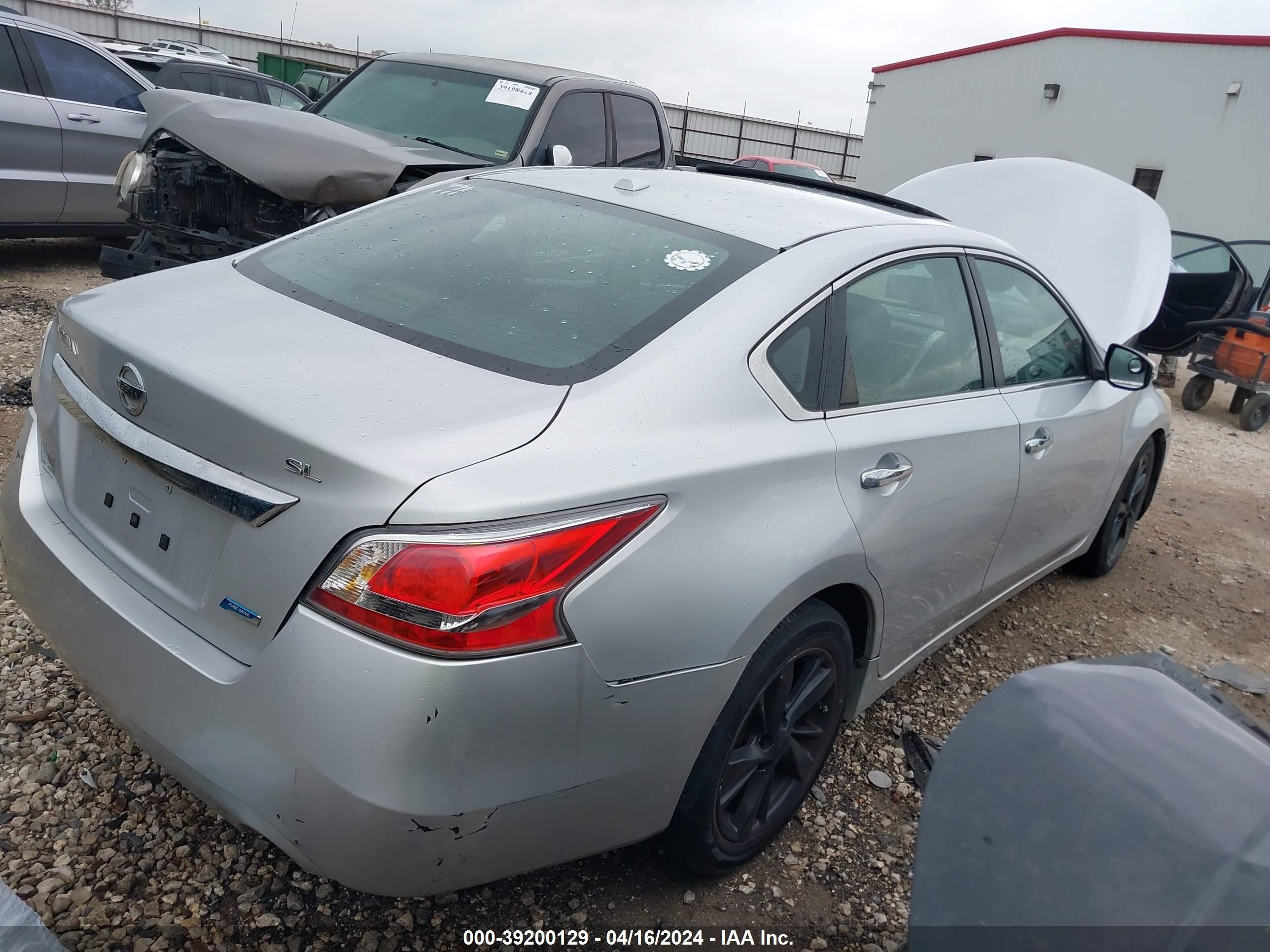 Photo 3 VIN: 1N4AL3AP4EN257574 - NISSAN ALTIMA 