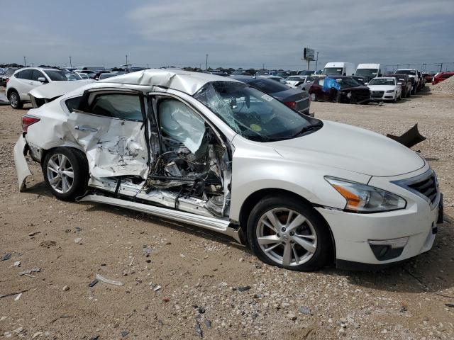 Photo 3 VIN: 1N4AL3AP4FC137710 - NISSAN ALTIMA 