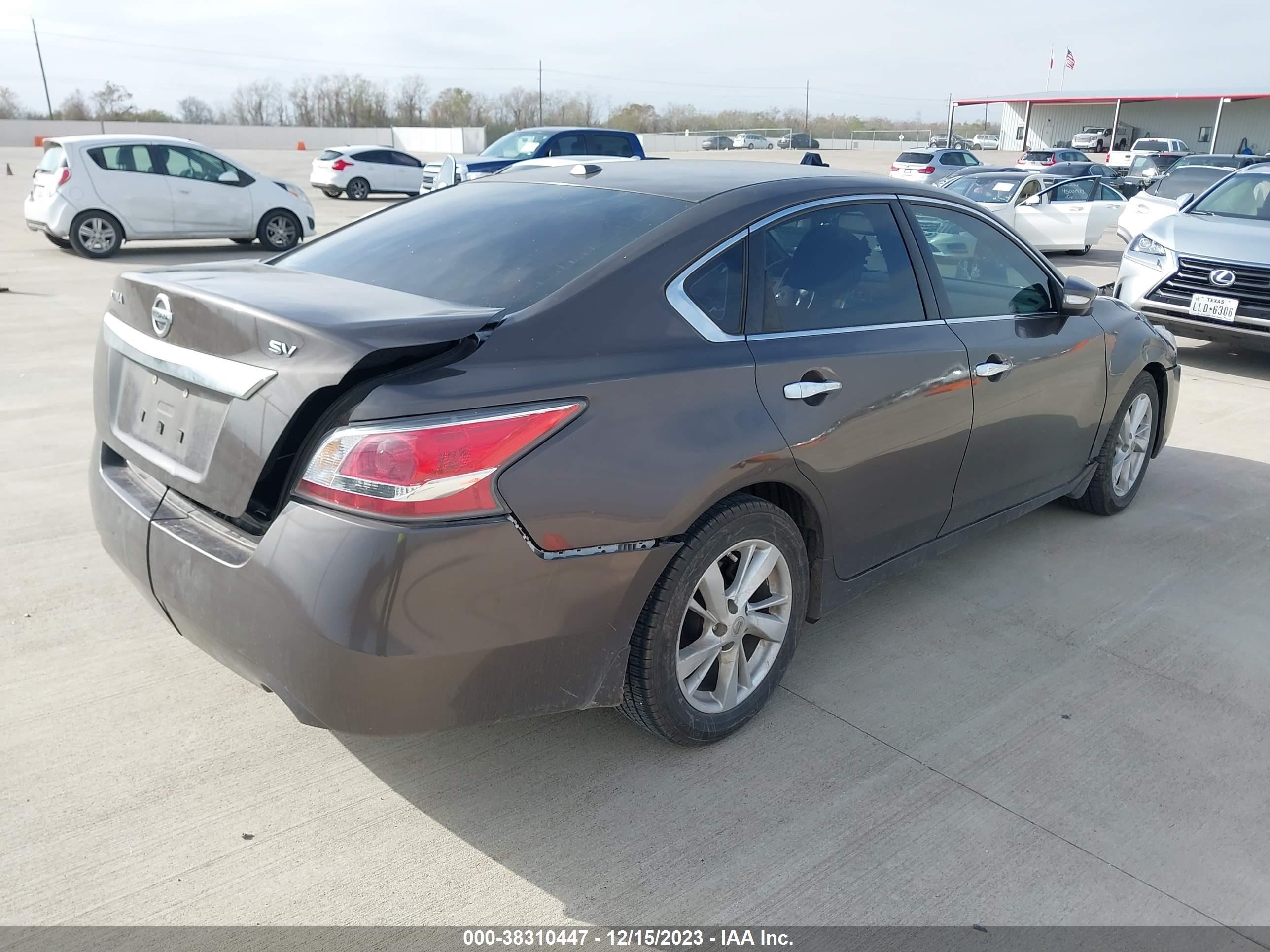 Photo 3 VIN: 1N4AL3AP4FC167807 - NISSAN ALTIMA 