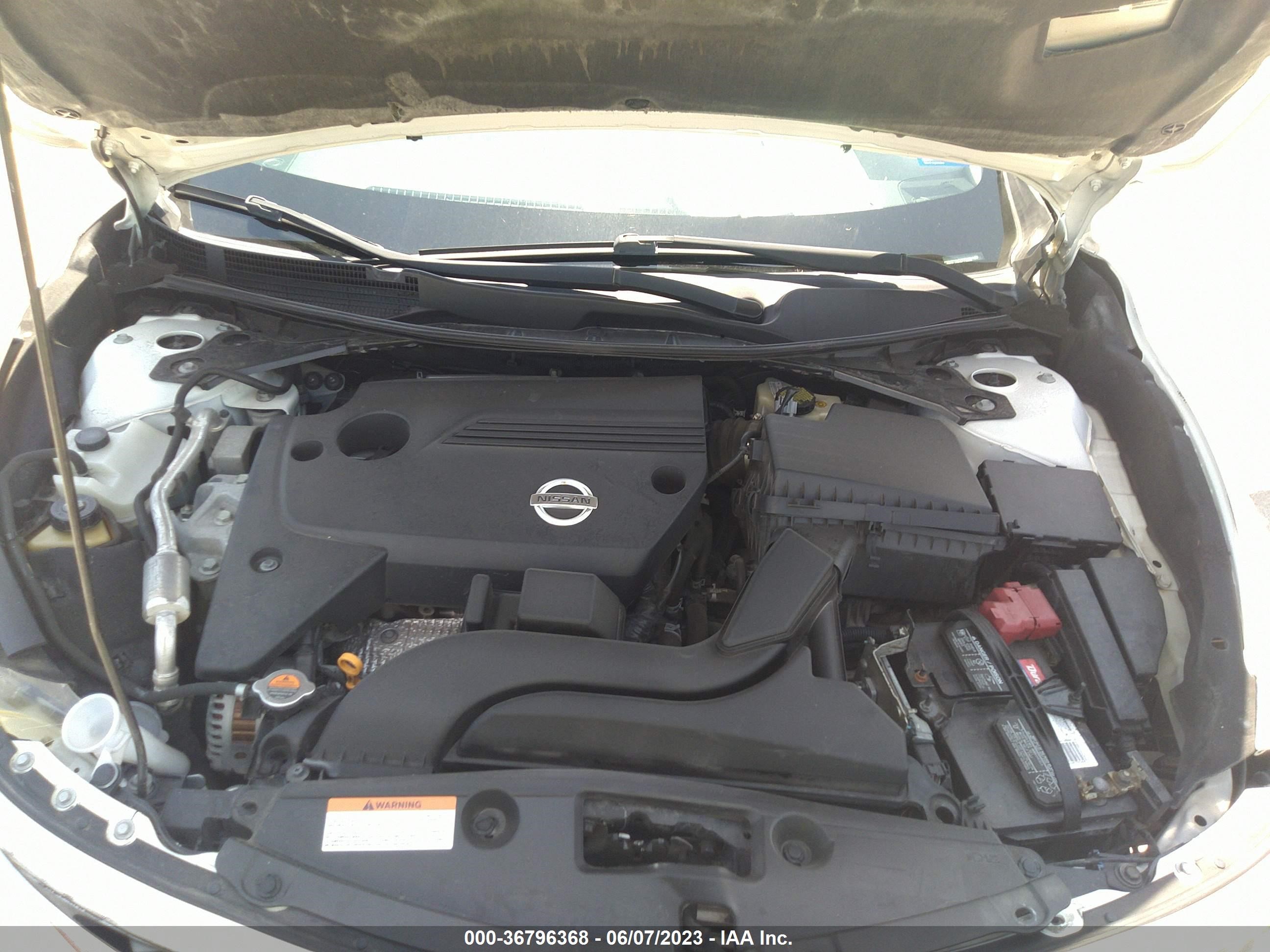 Photo 9 VIN: 1N4AL3AP4FC176975 - NISSAN ALTIMA 