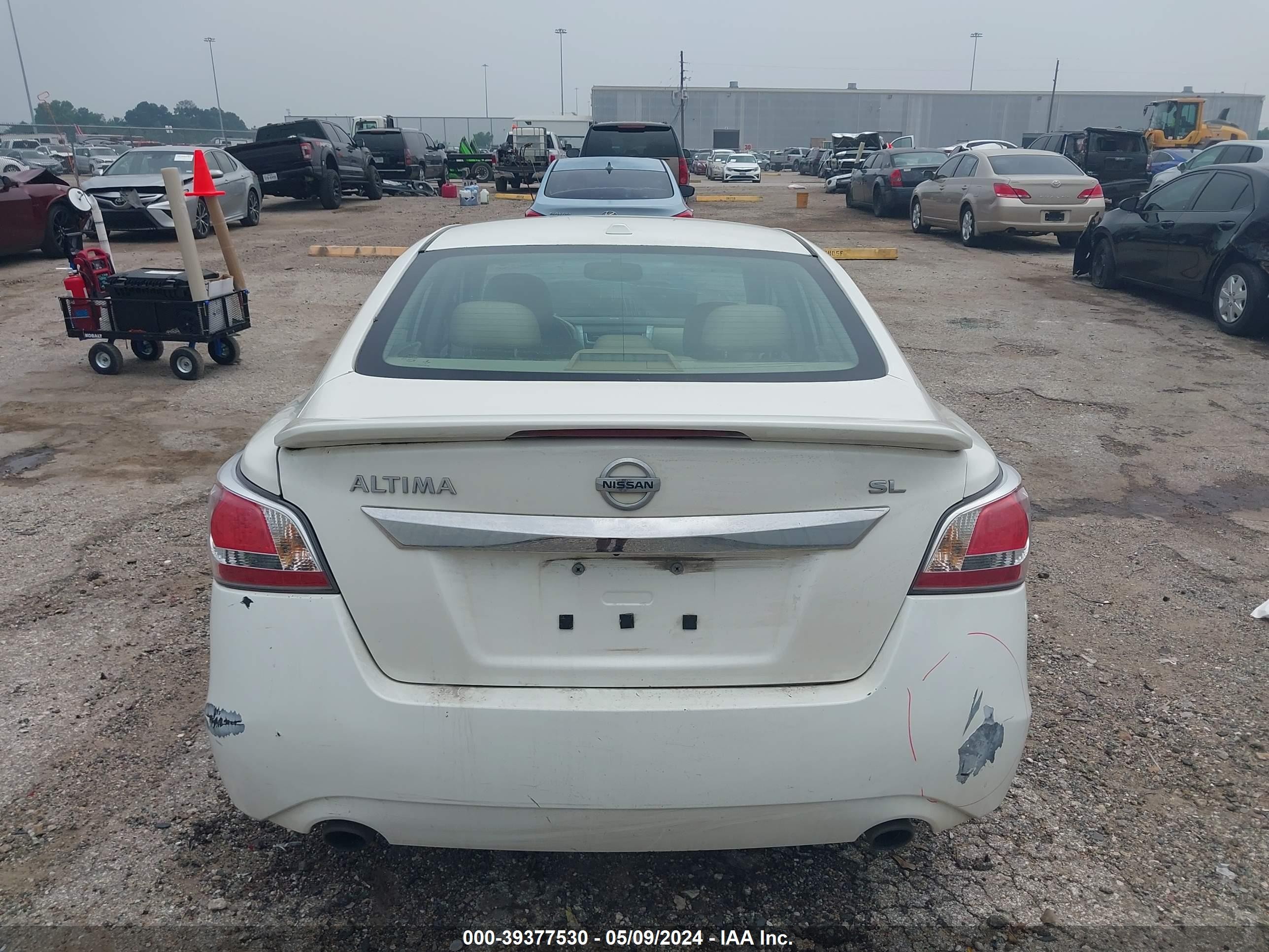 Photo 16 VIN: 1N4AL3AP4FC228556 - NISSAN ALTIMA 