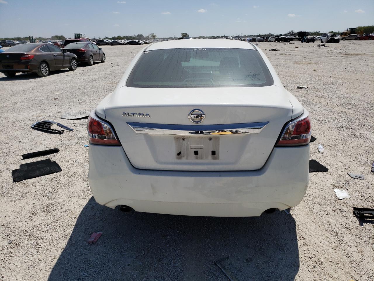 Photo 5 VIN: 1N4AL3AP4FC417059 - NISSAN ALTIMA 