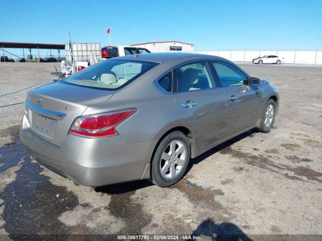 Photo 3 VIN: 1N4AL3AP4FN305561 - NISSAN ALTIMA 