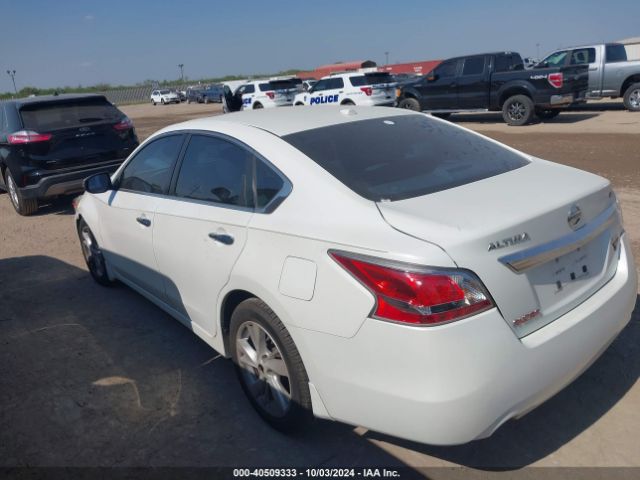 Photo 2 VIN: 1N4AL3AP4FN341878 - NISSAN ALTIMA 