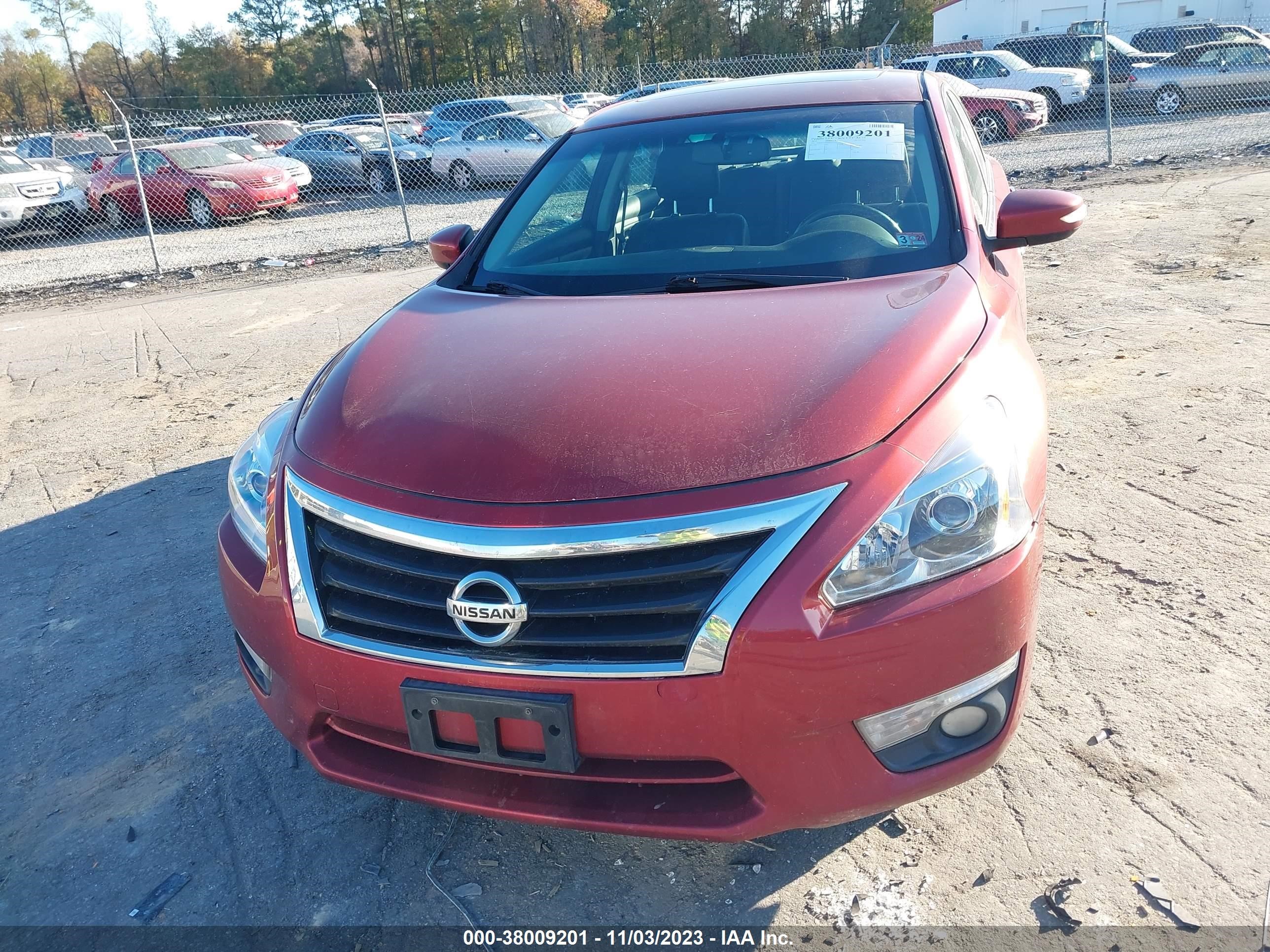 Photo 5 VIN: 1N4AL3AP4FN353173 - NISSAN ALTIMA 