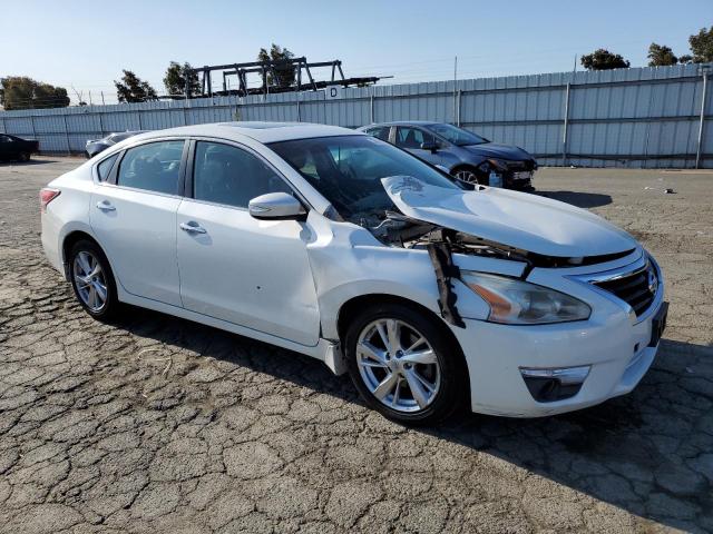 Photo 3 VIN: 1N4AL3AP4FN357014 - NISSAN ALTIMA 