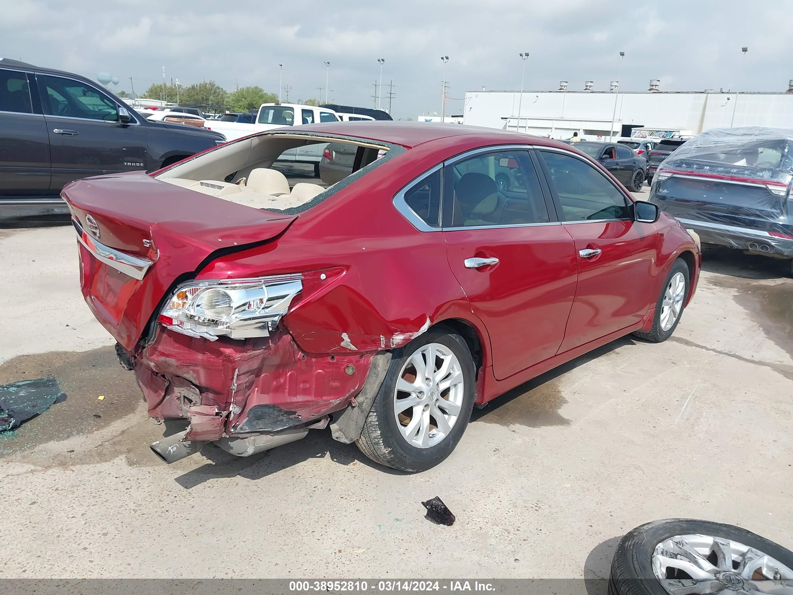 Photo 3 VIN: 1N4AL3AP4FN366697 - NISSAN ALTIMA 