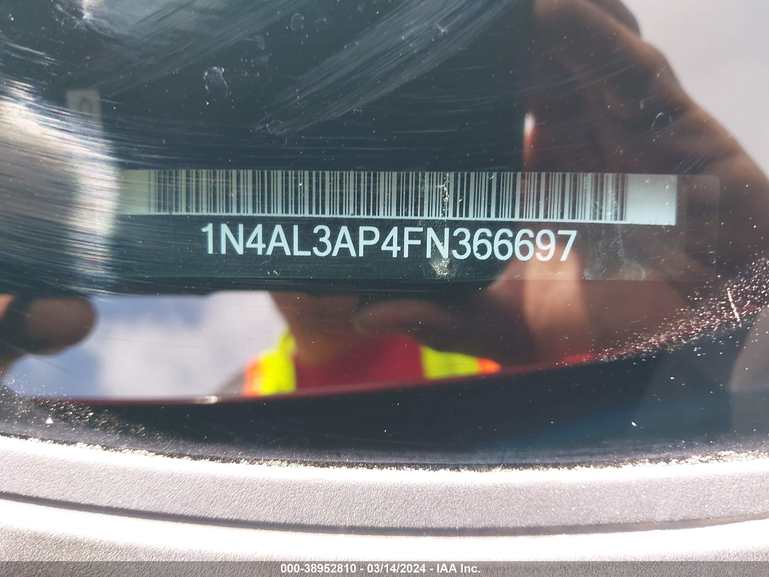 Photo 8 VIN: 1N4AL3AP4FN366697 - NISSAN ALTIMA 