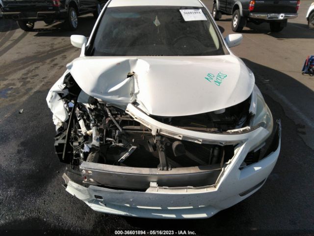 Photo 9 VIN: 1N4AL3AP4FN394998 - NISSAN ALTIMA 