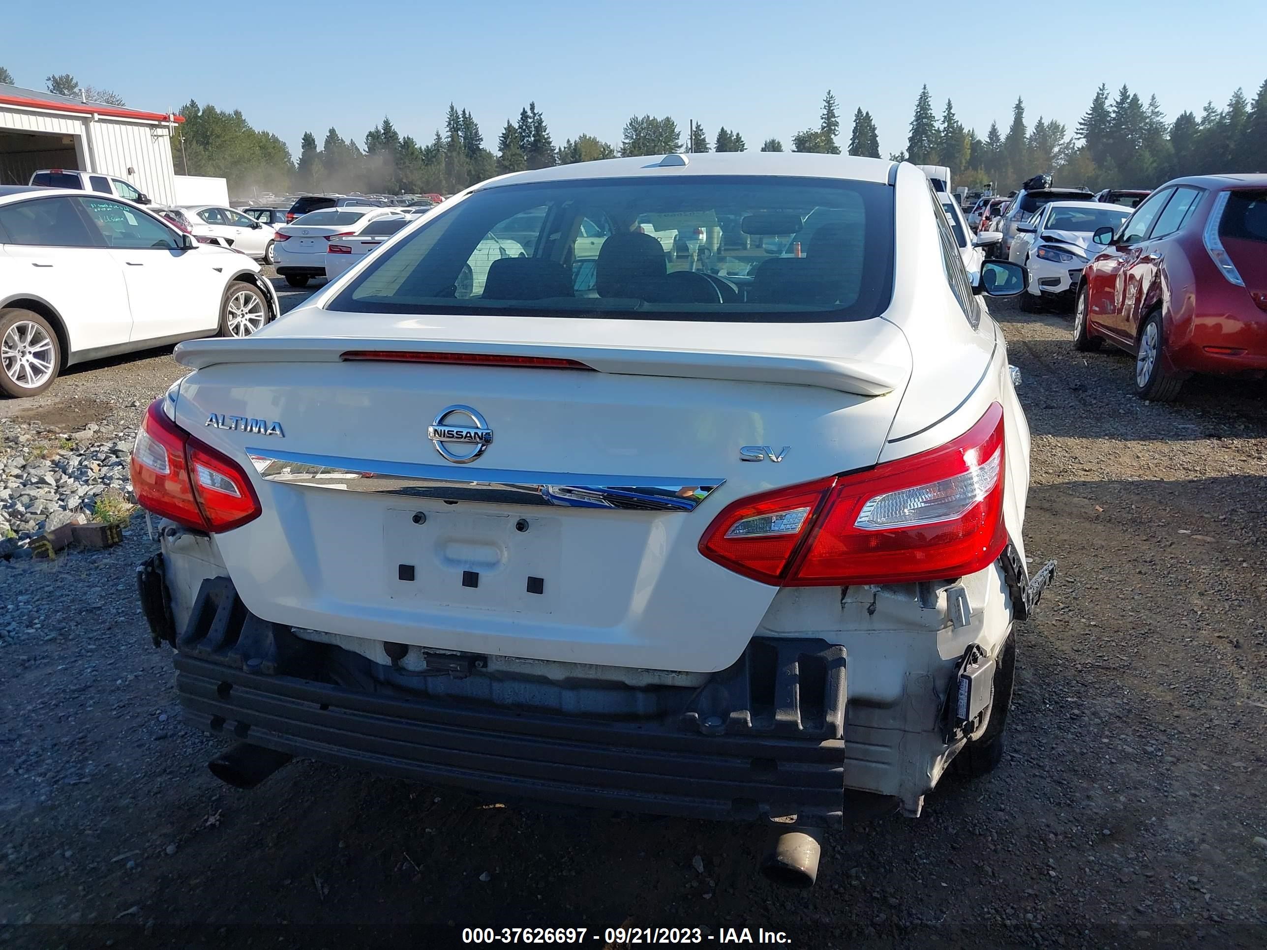 Photo 16 VIN: 1N4AL3AP4GC119063 - NISSAN ALTIMA 