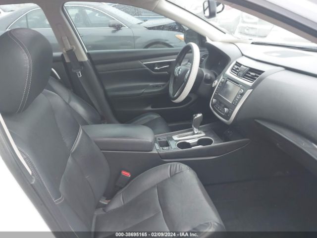 Photo 4 VIN: 1N4AL3AP4GC137627 - NISSAN ALTIMA 