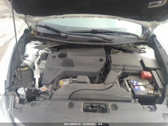 Photo 9 VIN: 1N4AL3AP4GC273823 - NISSAN ALTIMA 