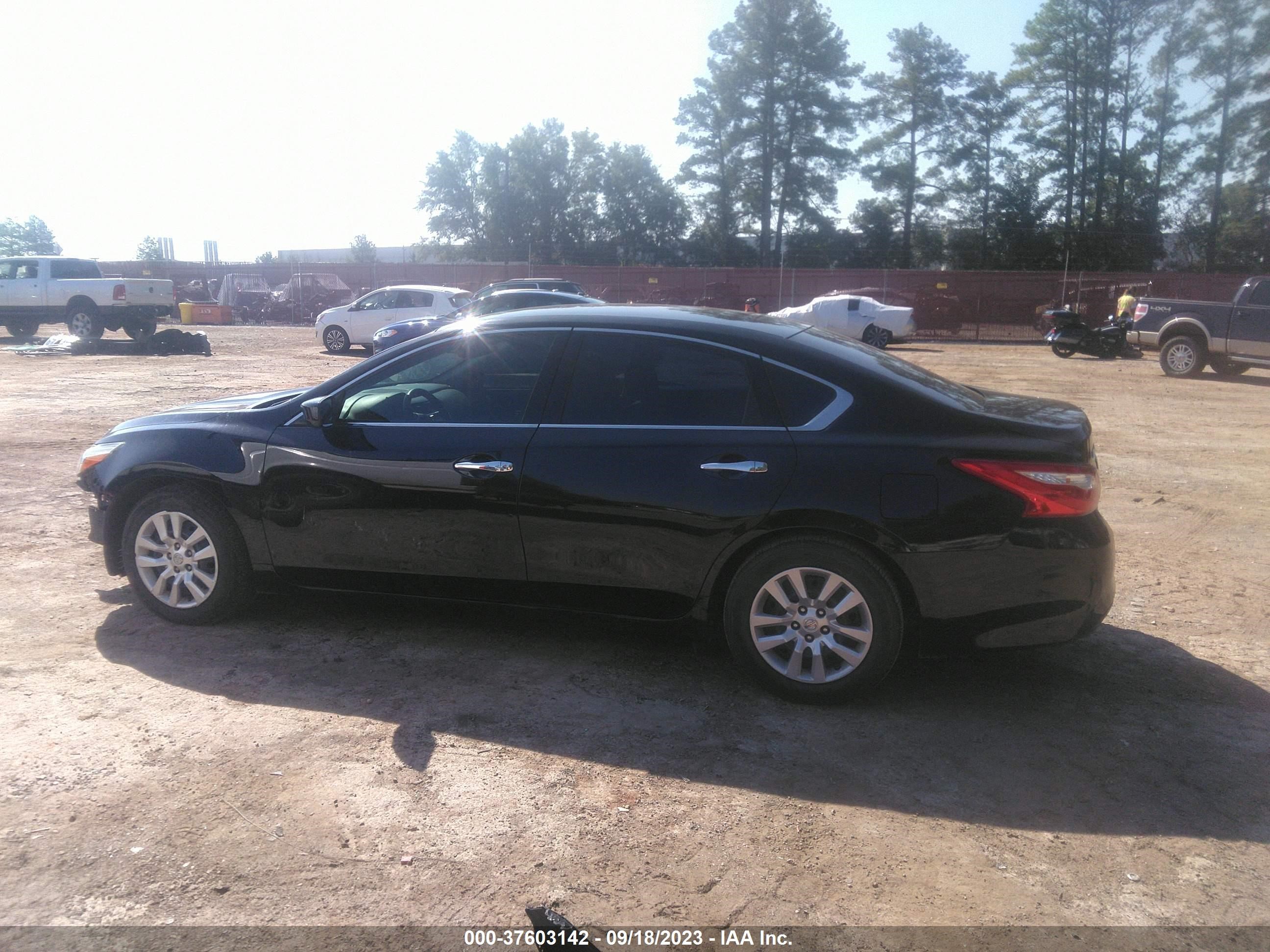 Photo 14 VIN: 1N4AL3AP4GN361081 - NISSAN ALTIMA 