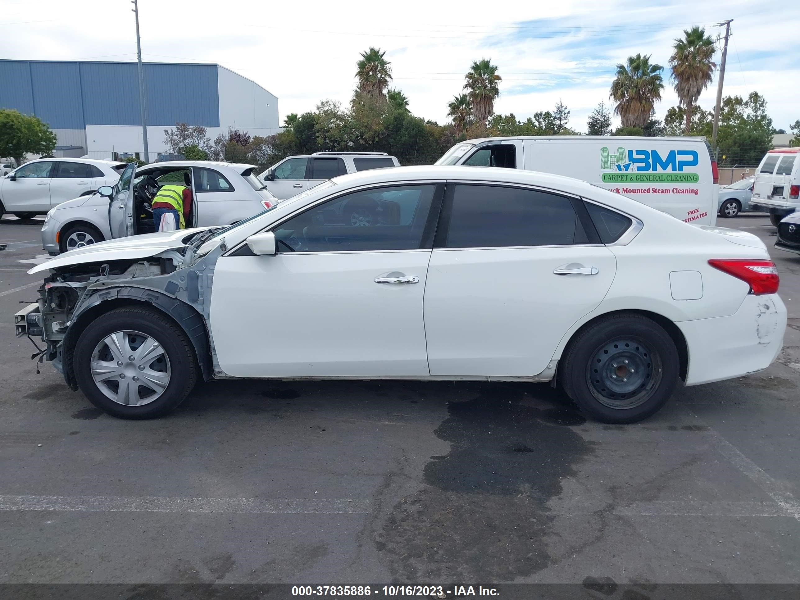 Photo 14 VIN: 1N4AL3AP4GN369925 - NISSAN ALTIMA 