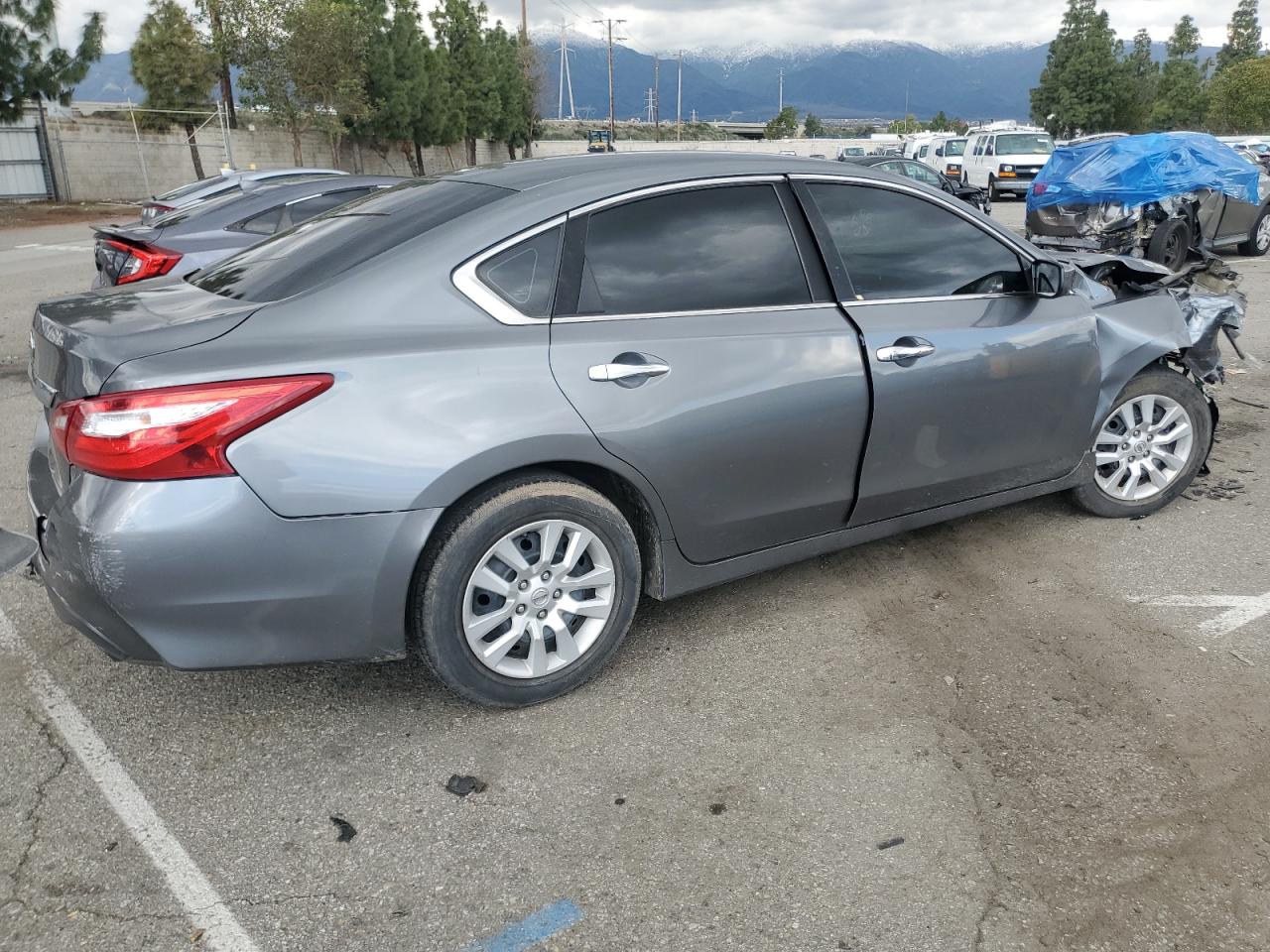 Photo 2 VIN: 1N4AL3AP4GN376079 - NISSAN ALTIMA 