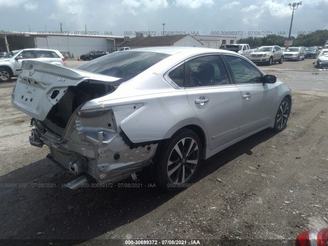 Photo 3 VIN: 1N4AL3AP4GN386319 - NISSAN ALTIMA 