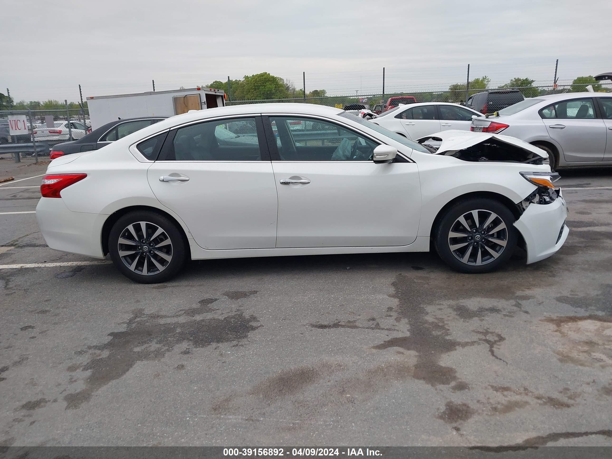 Photo 12 VIN: 1N4AL3AP4HC132445 - NISSAN ALTIMA 