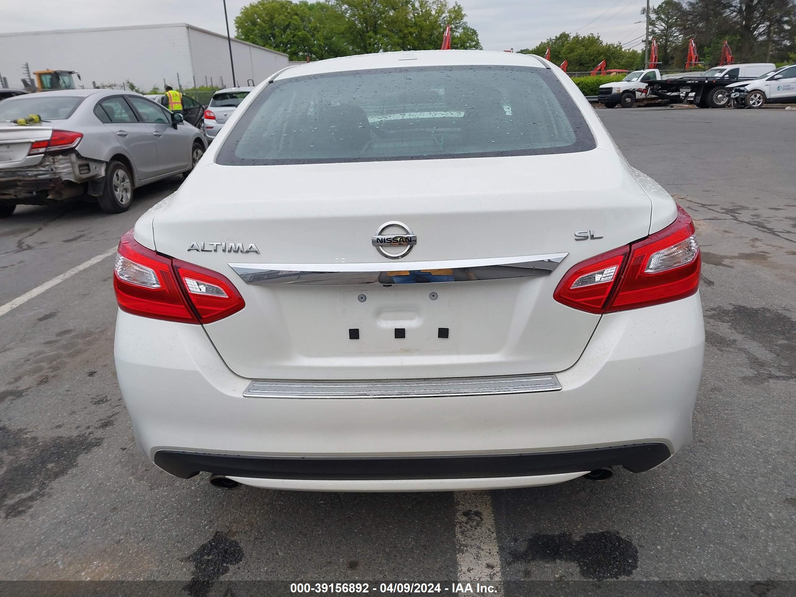 Photo 15 VIN: 1N4AL3AP4HC132445 - NISSAN ALTIMA 