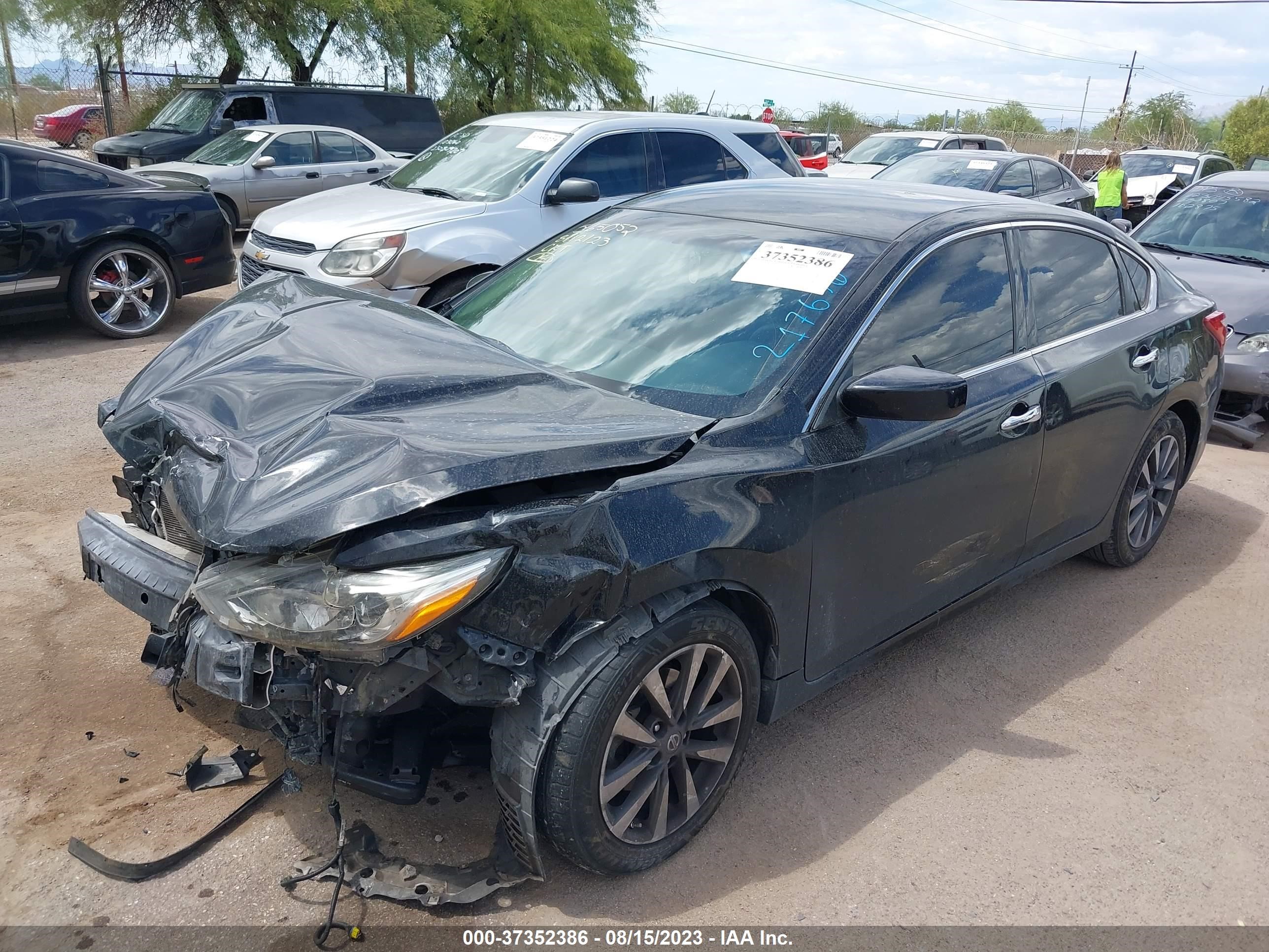 Photo 1 VIN: 1N4AL3AP4HC217690 - NISSAN ALTIMA 