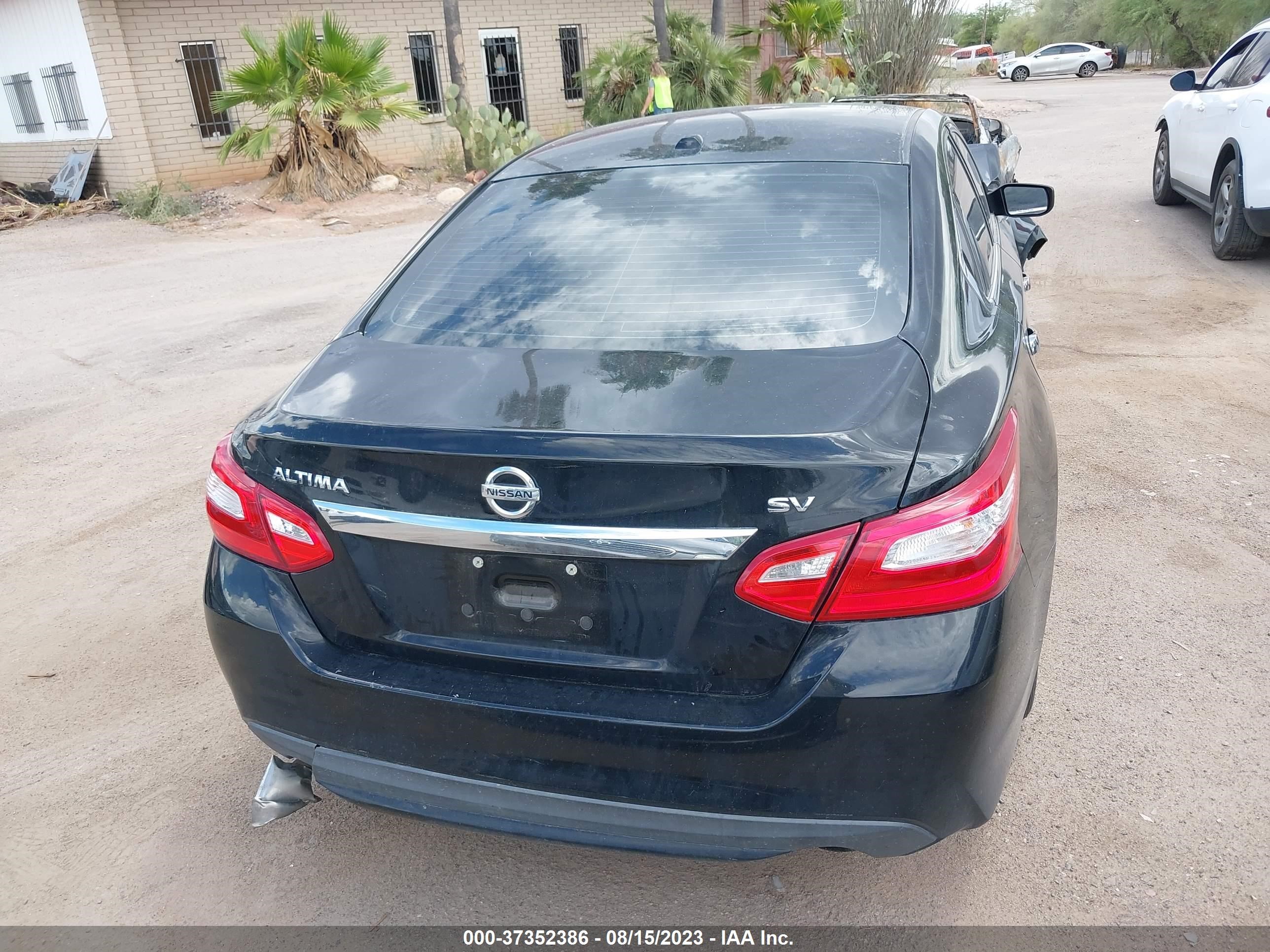 Photo 15 VIN: 1N4AL3AP4HC217690 - NISSAN ALTIMA 